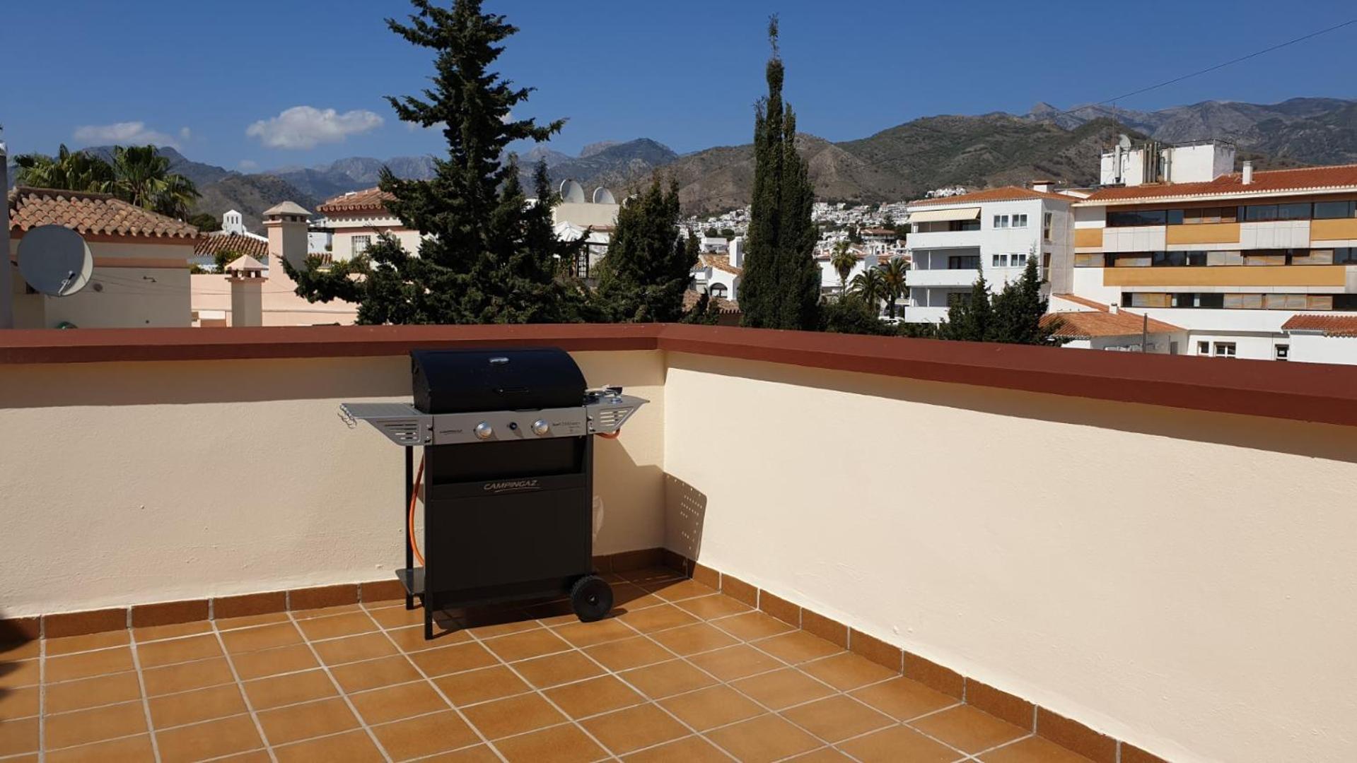 Apartamentos Latin Nerja Luaran gambar